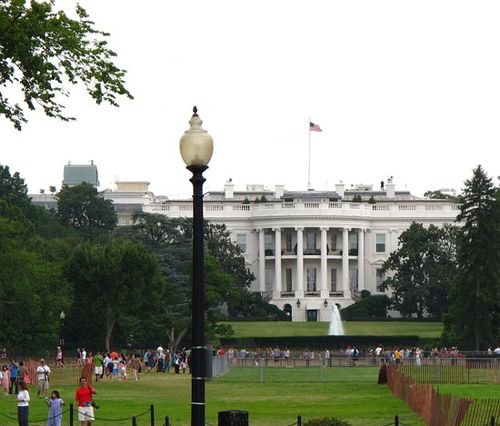 WHITE HOUSE 2