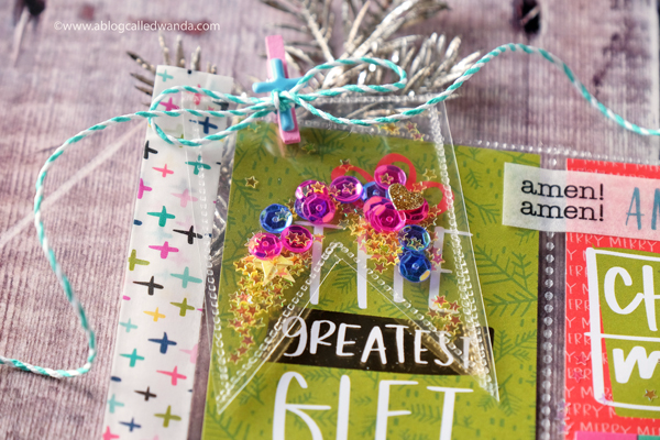 Shaker Tag using We R Memory Keepers Fuse Tool. Sequins 
