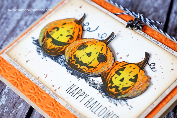 Tim Holtz Halloween Pumpkins card. Distress Ink. Rosettes embossing folder