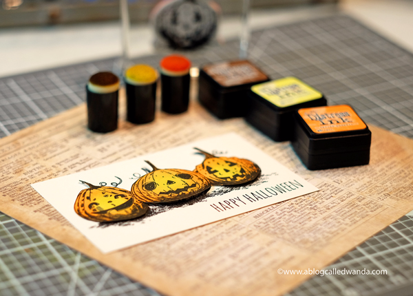 Distress Ink blending