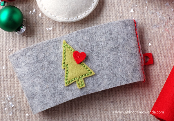 DIY Felt coffee cozy. gifts and presents