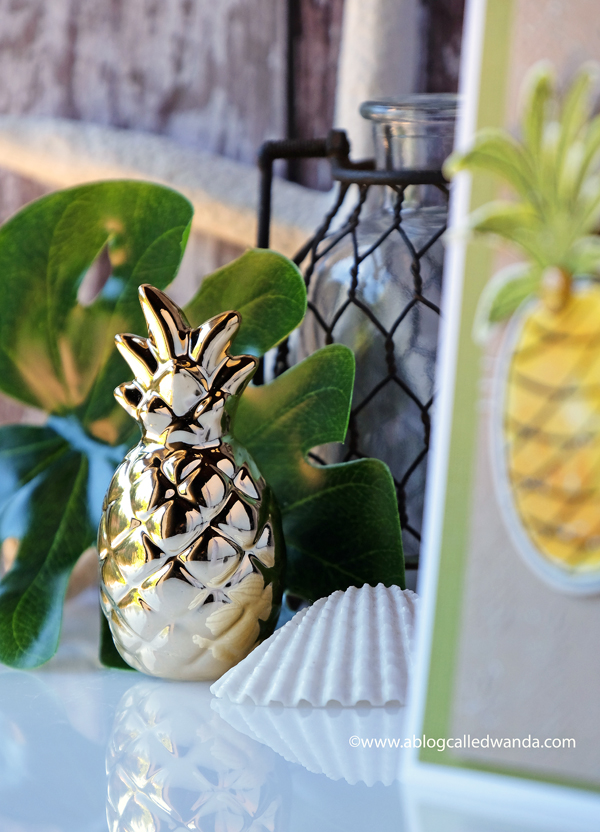 pineapple decor photo