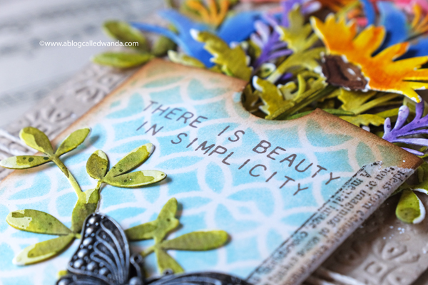 TIM HOLTZ SIZZIX WILDFLOWERS DIES. WATERCOLOR WITH DISTRESS INK. VINTAGE CARD. HANDMADE. WANDA GUESS