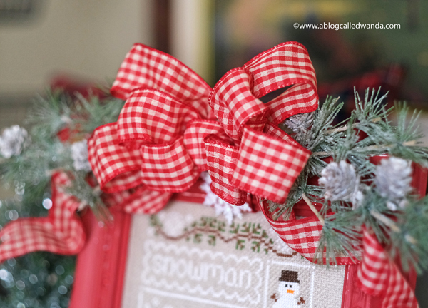 DIY make your own bow with wired ribbon