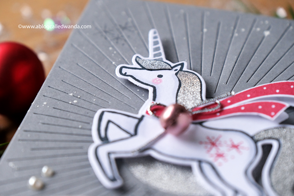 Pinkfresh Studio new release blog hop. Essentials. Winter and Christmas cards. Wanda Guess. Radiating Background. Magical Christmas stamp set