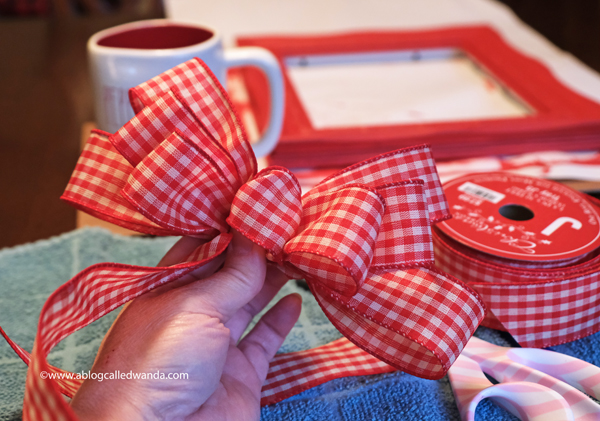 make a wired ribbon bow