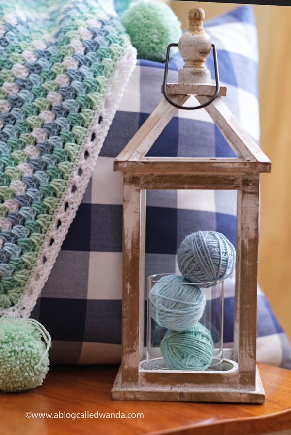 Crochet Granny Square Blanket. Baby Blanket. Crochet ideas. Pastel colors. X border with pom poms. Wanda Guess