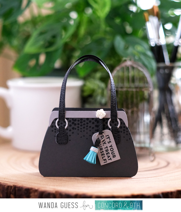 Concord & 9th Purse Builder Dies and stamps. Create your own gift card holder purse. Papercrafting, stamping. Wanda Guess