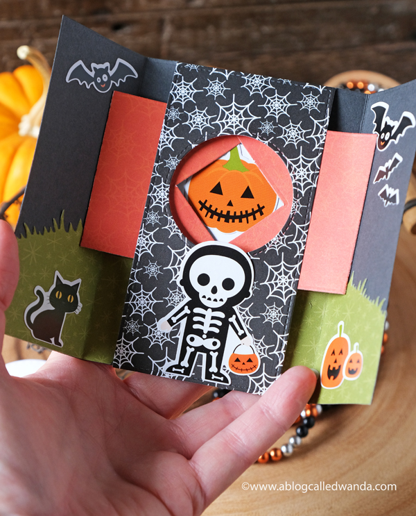 Halloween card ideas. Lawn Fawn Shutter card and Echo Park I Love Halloween Paper. Card ideas. Interactive cards. Halloween diy ideas. Wanda Guess