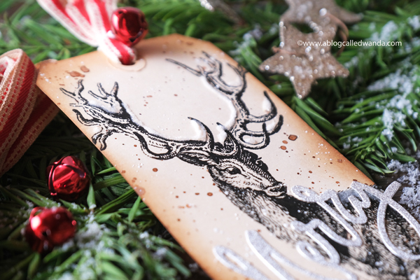 Tim Holtz, Christmas Tag, Sizzix, Handmade tags for Christmas, Vintage tags, Papercrafting, diy, crafts, stamping, die cutting, Make your own tags, Vintage crafting, wanda Guess, A Blog called Wanda