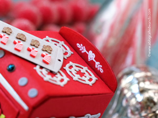 the greetery, stamps and dies, stencils, the greetery christmas time collection, winter, holiday, christmas cards, card ideas, oven die cuts, bake it merry, bake someone happy, paper crafting, cookies, wanda guess, a blog called wanda