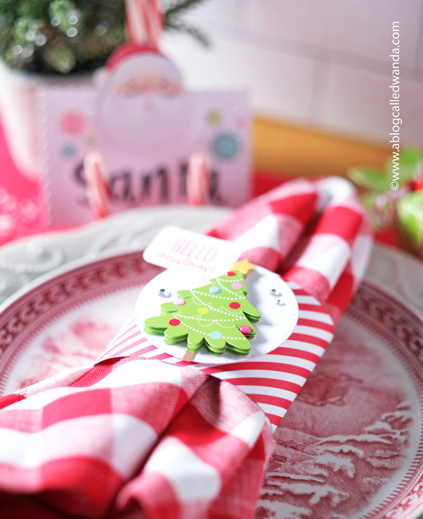doodlebug, doodlebug designs, doodlebug let it snow, scrapbooking ideas, card ideas, winter, christmas, place settings, table ideas, santa, we r memory keepers candy box punch board, candy treat ideas, party ideas, make your own placecards, handmade, diy, wanda guess, a blog called wanda
