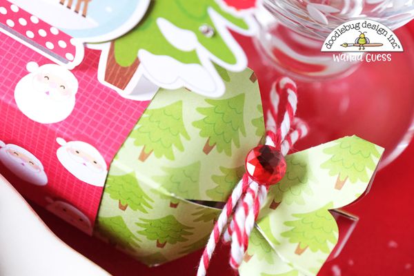 doodlebug, doodlebug designs, doodlebug let it snow, scrapbooking ideas, card ideas, winter, christmas, place settings, table ideas, santa, we r memory keepers candy box punch board, candy treat ideas, party ideas, make your own placecards, handmade, diy, wanda guess, a blog called wanda