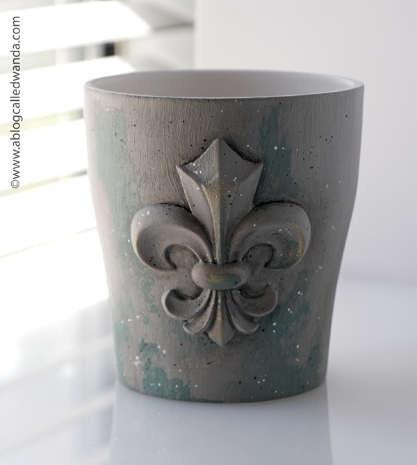 iron orchid designs, iron orchid molds, iron orchid designs ideas, orchid pot, iron orchid fleur de lis mold, resin casting, resin in iron orchid molds, annie sloan chalk paints, decorate a flower pot, gift ideas, annie sloan black wax, clear wax, annie sloan paris gray, ideas for resin, wanda guess, a blog called wanda