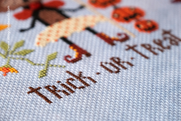 cross stitch, cross stitch halloween, barbara ana designs, barbara ana trick or treat, cat, 14 aida, halloween, diy halloween, home decor, wanda guess cross stitch, cross stitch halloween, barbara ana designs, barbara ana trick or treat, cat, 14 aida, halloween, diy halloween, home decor, wanda guess