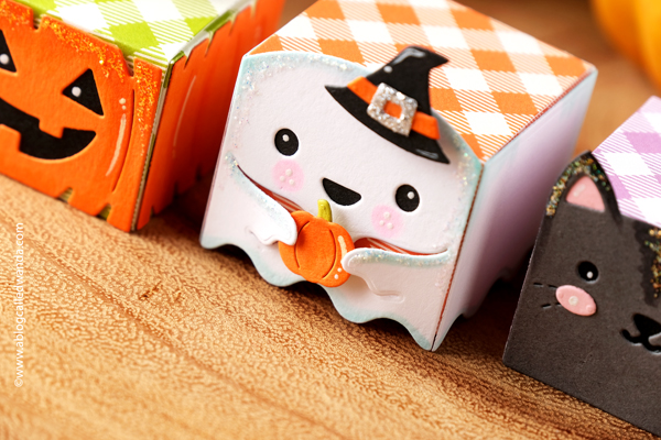 lawn fawn, lawn fawn stamps and dies, lawn fawn halloween, lawn fawn tiny gift box, lawn fawn tiny gift box jack, lawn fawn tiny gift box ghost, lawn fawn tiny gift box cat, hallowen treats, treat boxes, halloween party, diy, scrapbooking, halloween fun, makes, candy, make your own treats, wanda guess, a blog called wanda