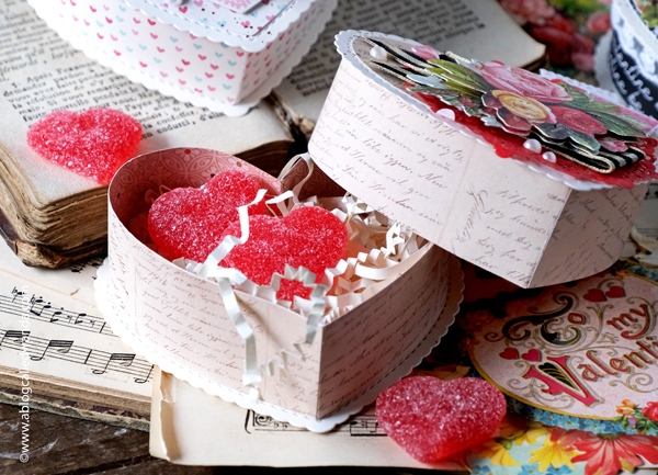 valentine's day, valentine crafts, concord and 9th happy heart box, die cuts, vintage, vintage valentine, handmade valentines, valentine craft ideas, heart boxes, handmade, crafts, vintage style crafts, anna griffin flowers, anna griffin stickers, party favors, wedding, shower, wanda guess, a blog called wanda