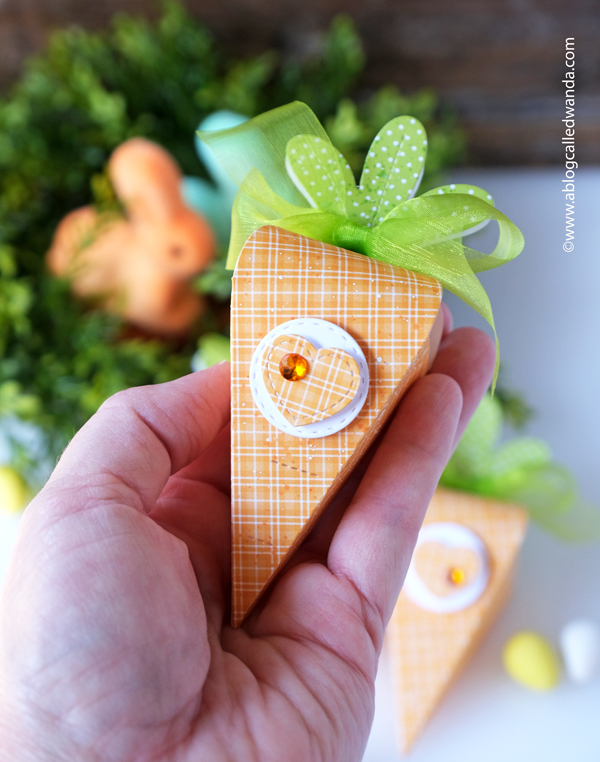 lawn fawn, lawn fawn carrot treat box, lawn fawn easter, easter treat, treat box, easter ideas, easter crafts, paper carrot, diy, handmade, place settings, wanda guess, a blog called wanda