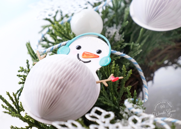 the greetery, the greetery stamps and dies, the greetery snowman, banner, christmas, winter, holiday, honeycomb, winter snowman banner, a blog called wanda, wanda guess, the greetery design team, holiday craft ideas